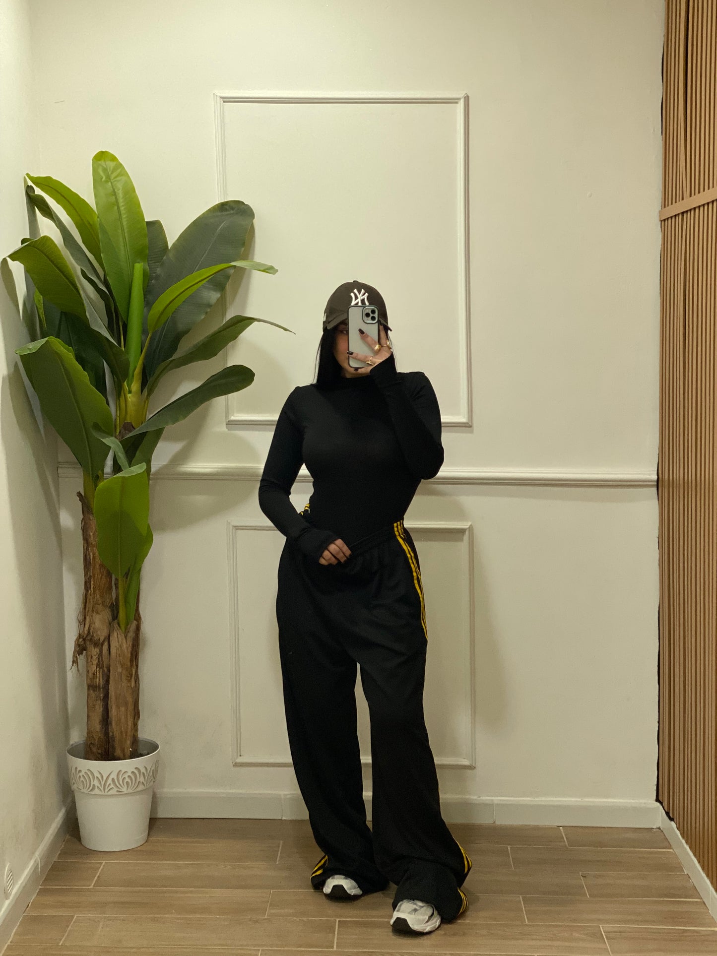 Pantatuta palazzo m.ady