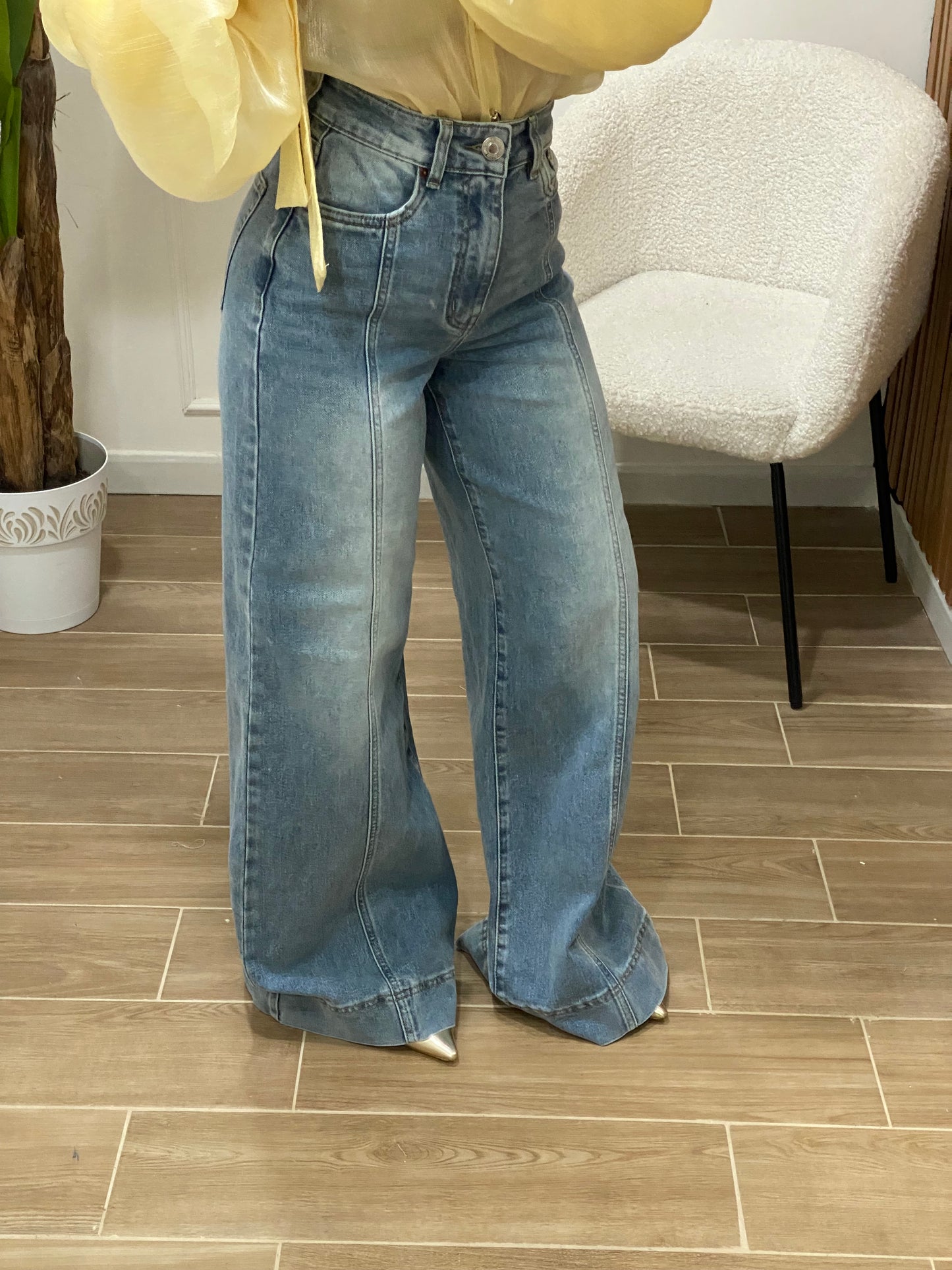 Jeans palazzo fit piega alta