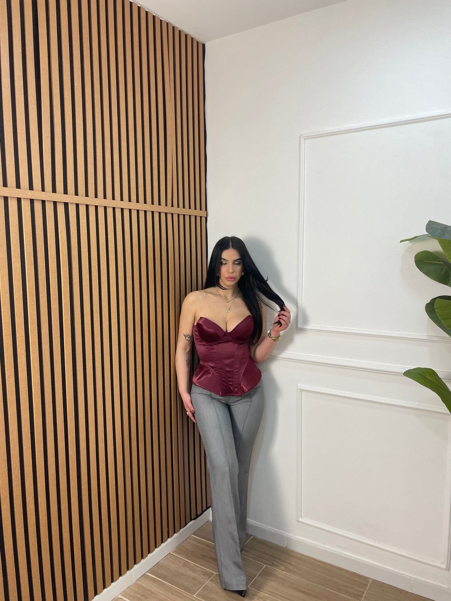 Pantalone zampa grigio