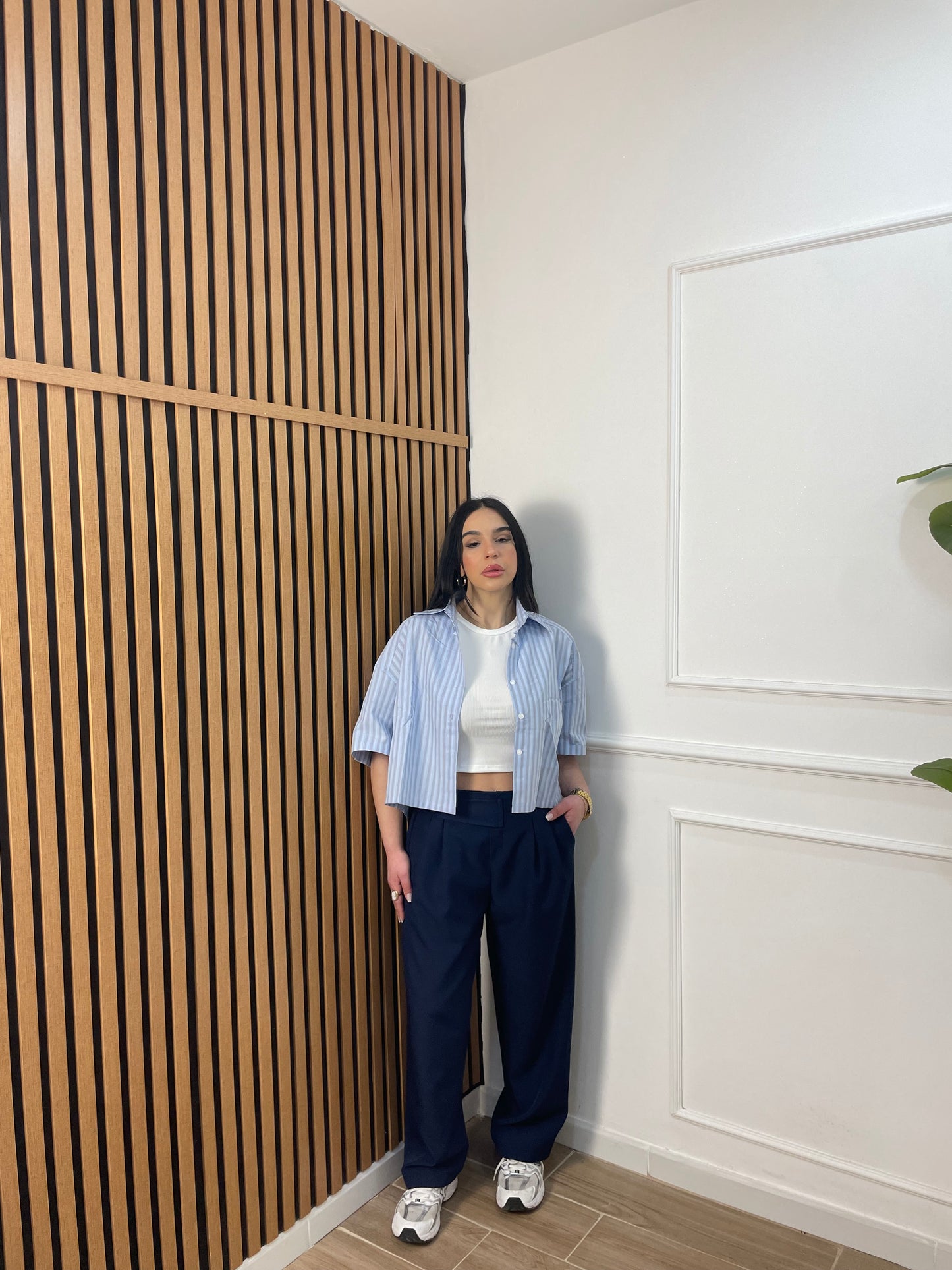 Pantalone bottoncini laterale