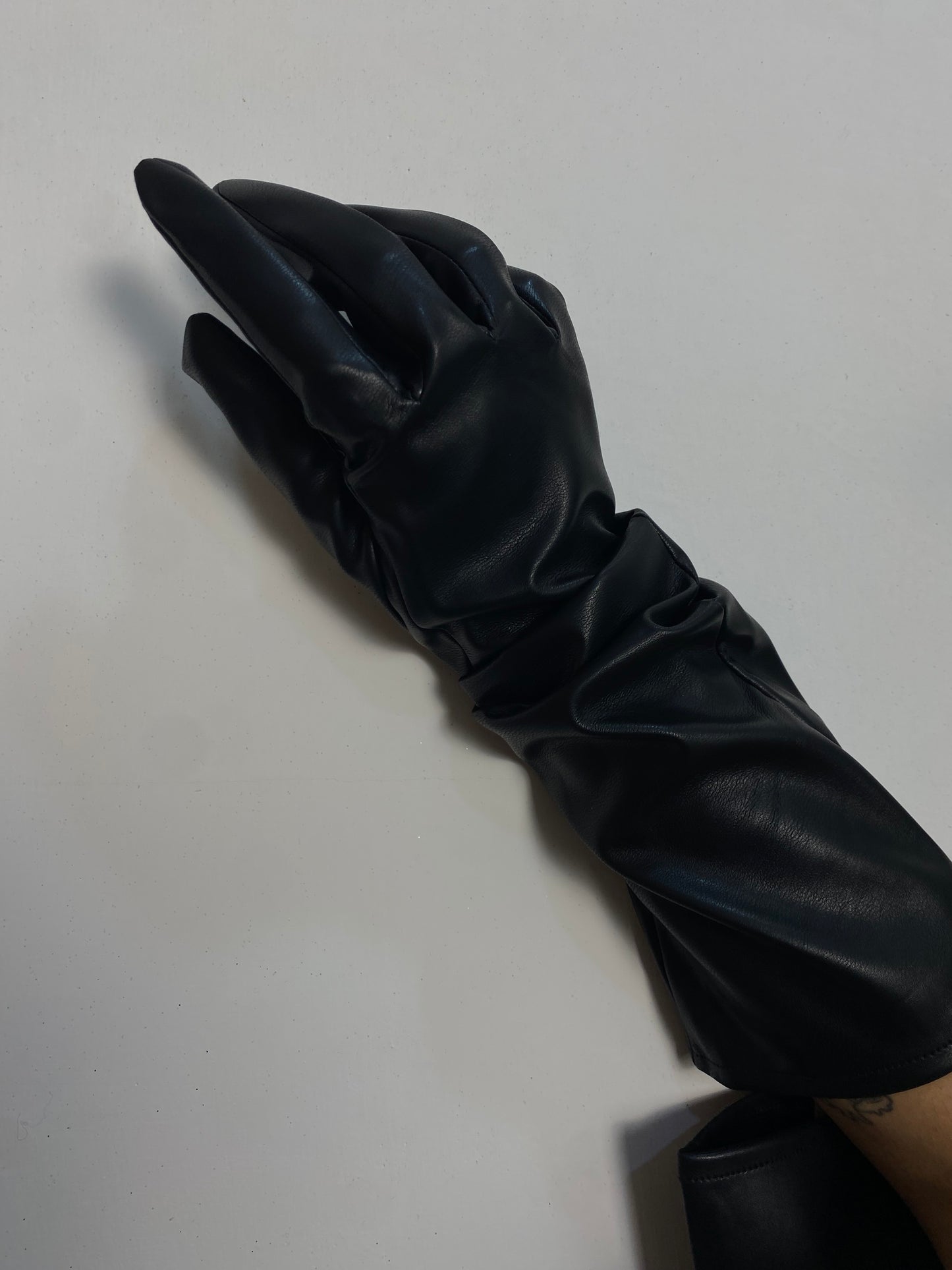 Guanti ecopelle lunghi