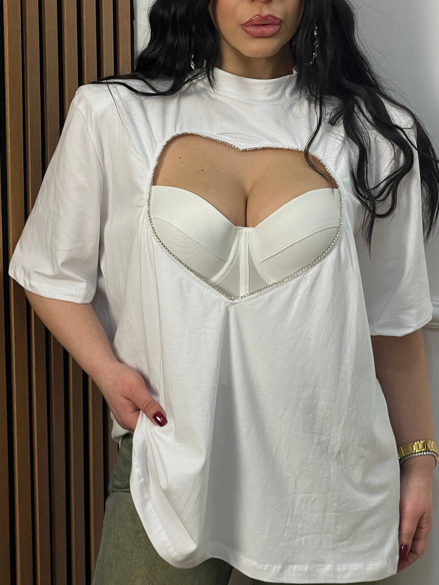 T-shirt spalline Love