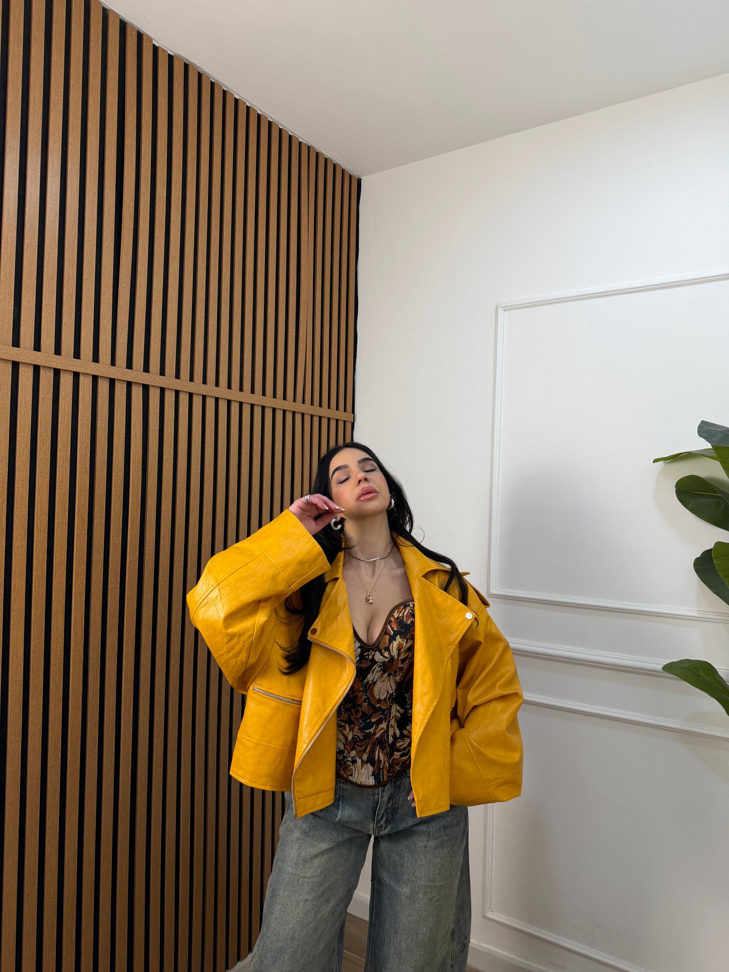 Chiodo ecopelle oversize senape