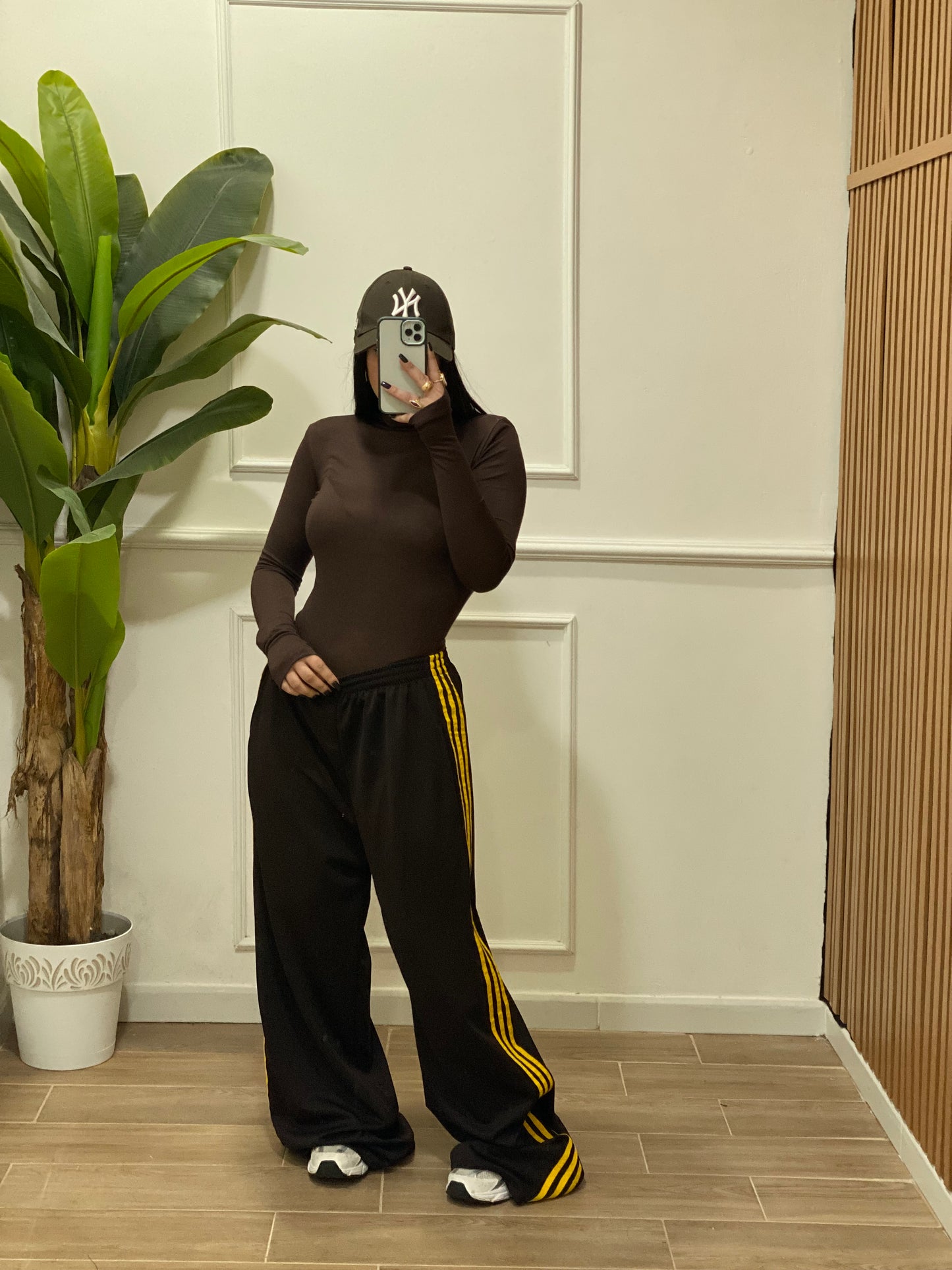 Pantatuta palazzo m.ady