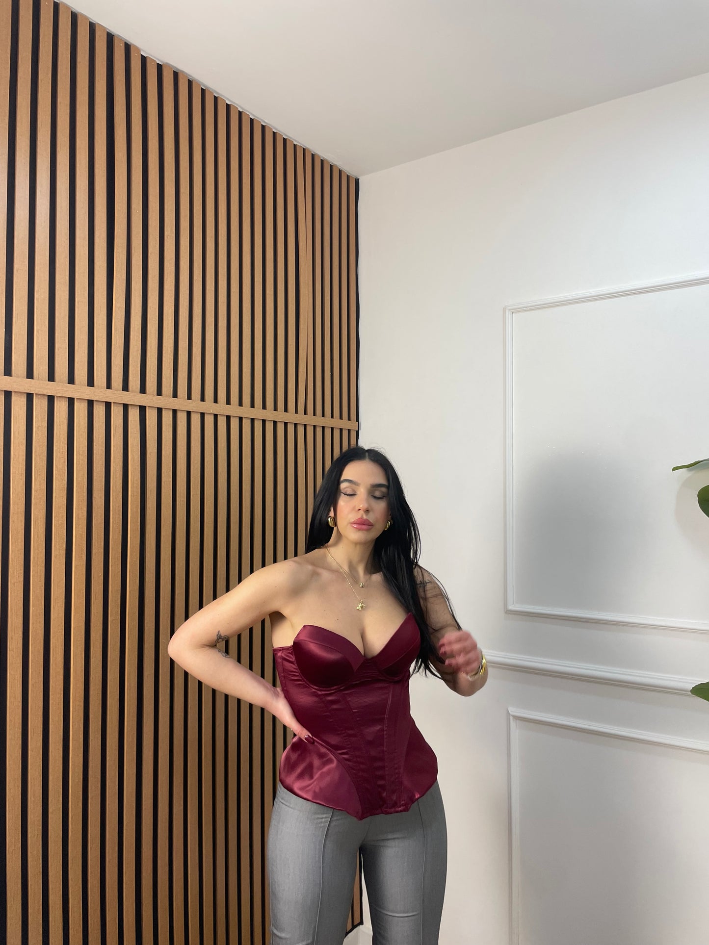 Corsetto raso sfiancato