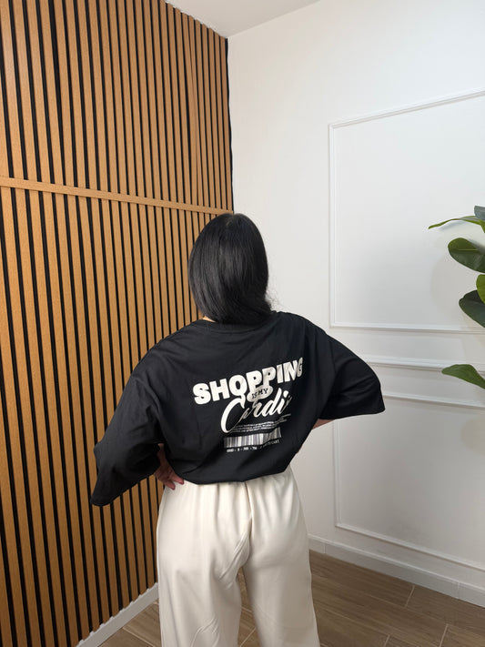 T-shirt oversize “shopping is my cardio” by LUMINA