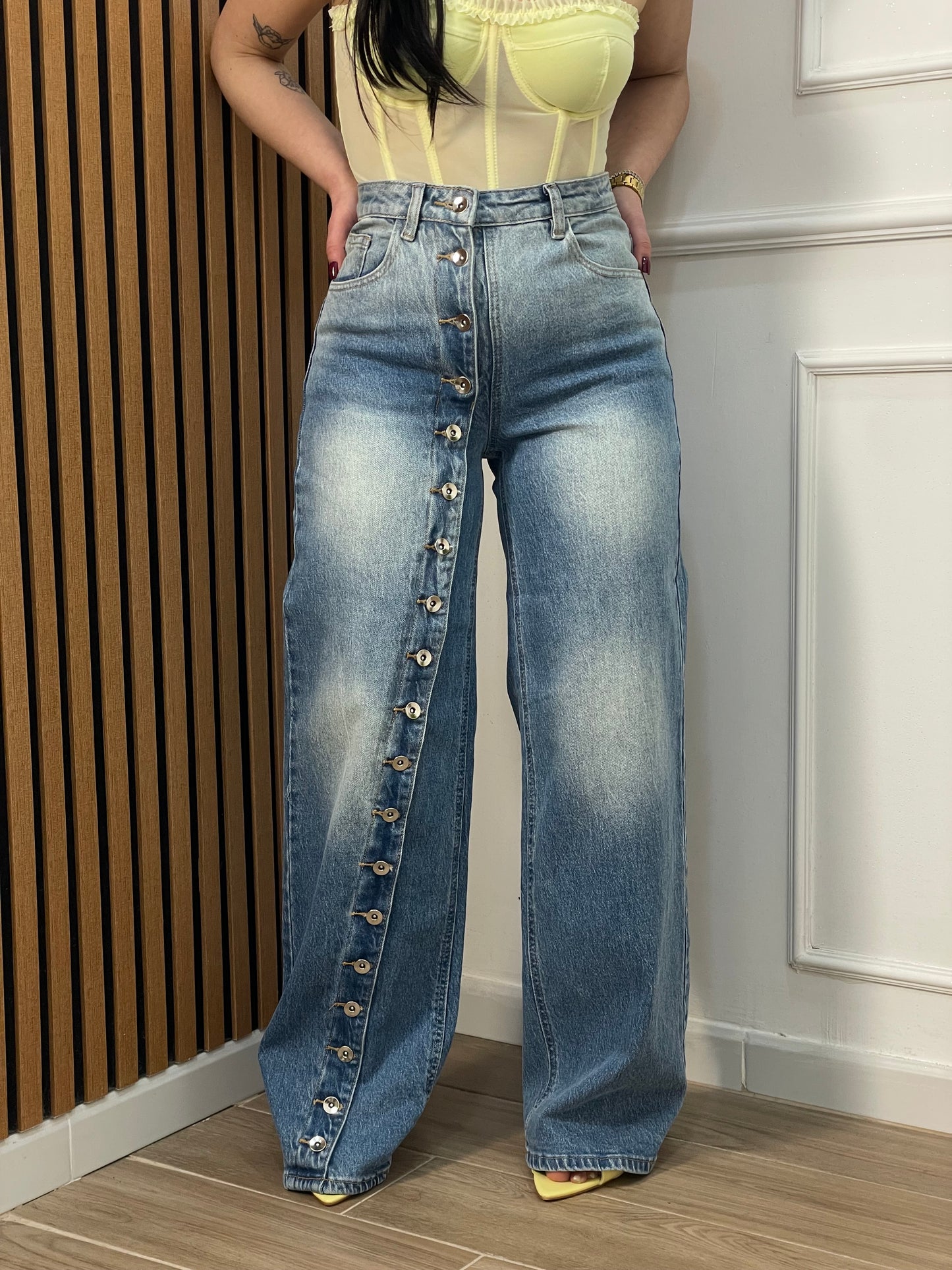 Jeans bottoni palazzo