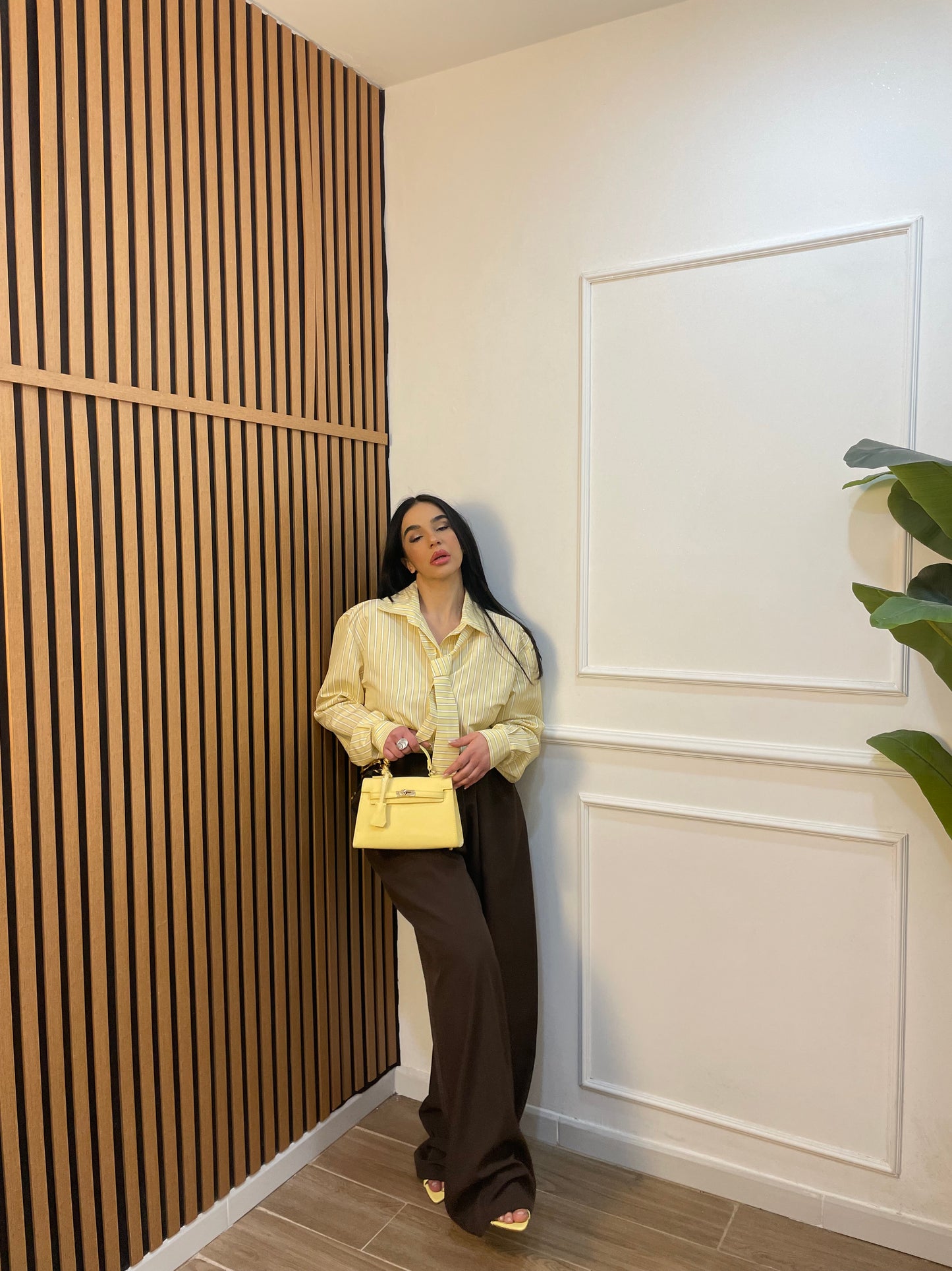 Pantalone chiusura asimmetrica