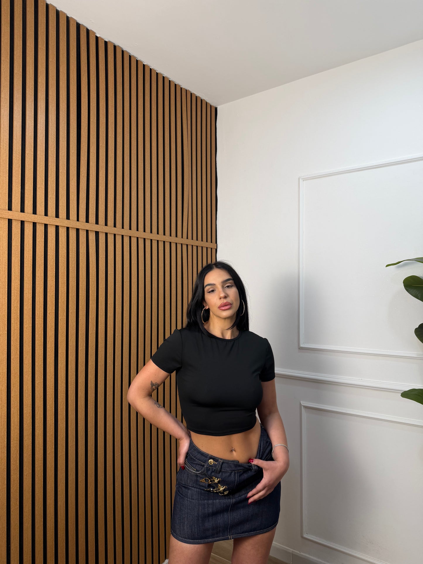 Maglia crop stringhe retro