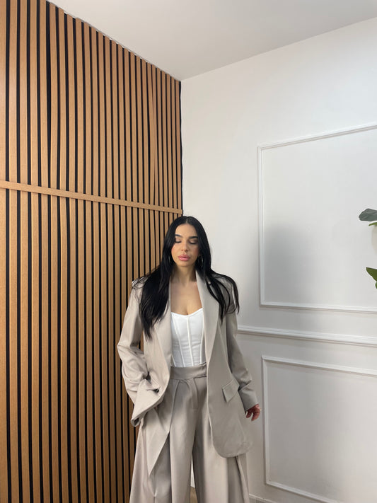 Blazer oversize fango