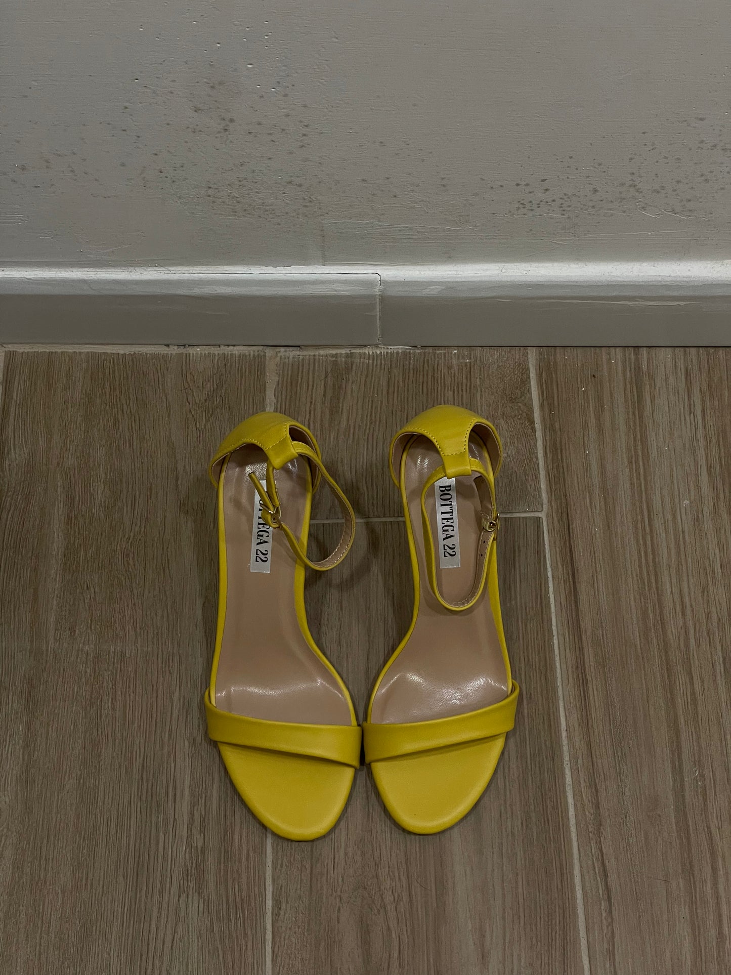 sandalo bottega basic