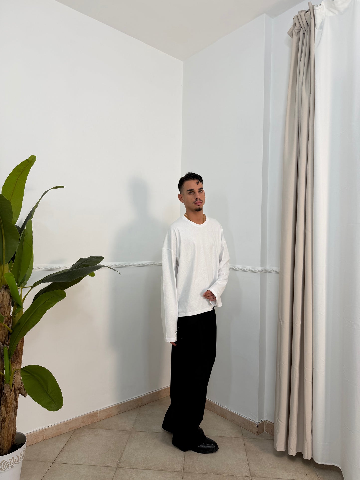 Longsleeve label white