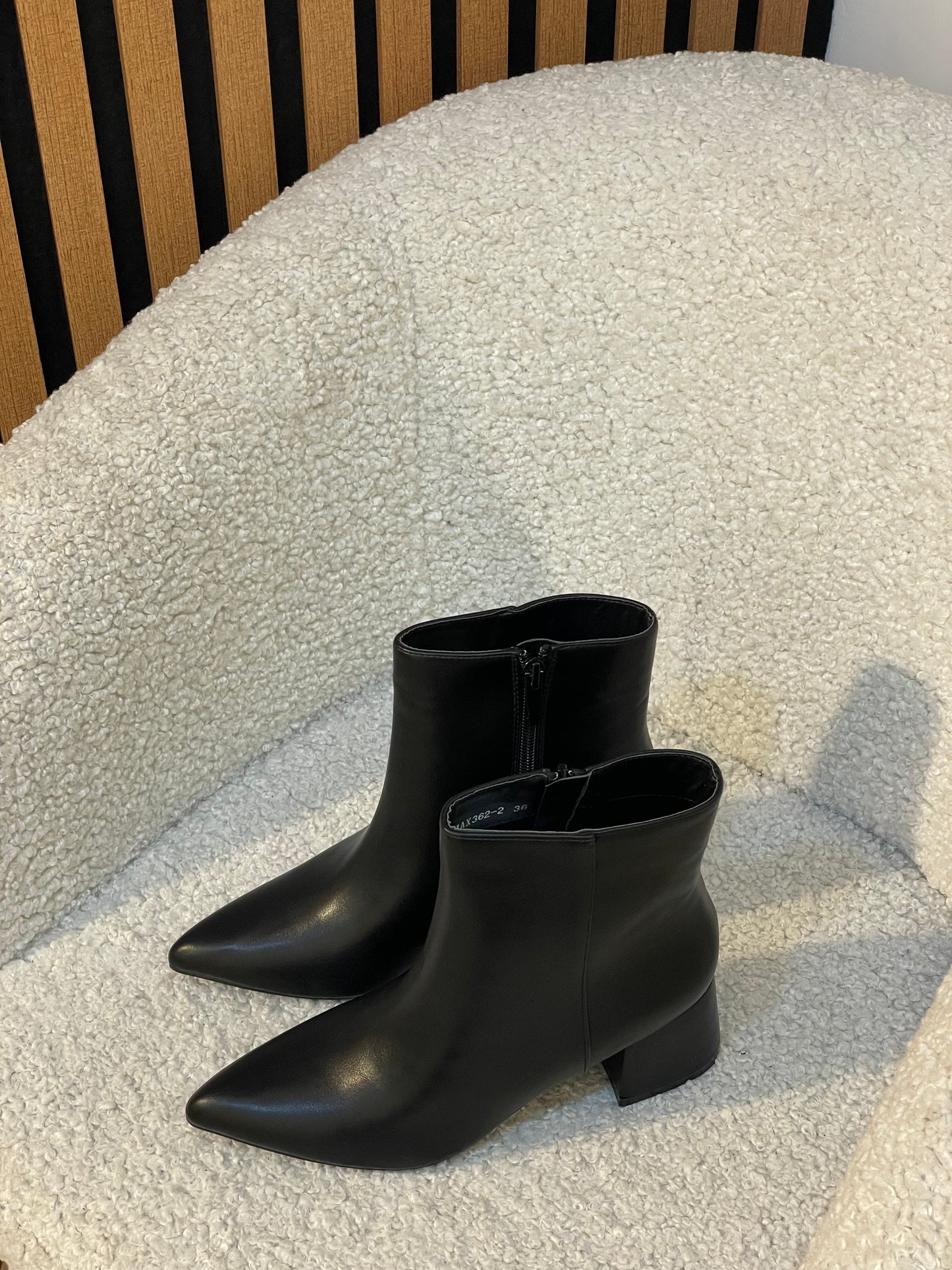 tronchetto black