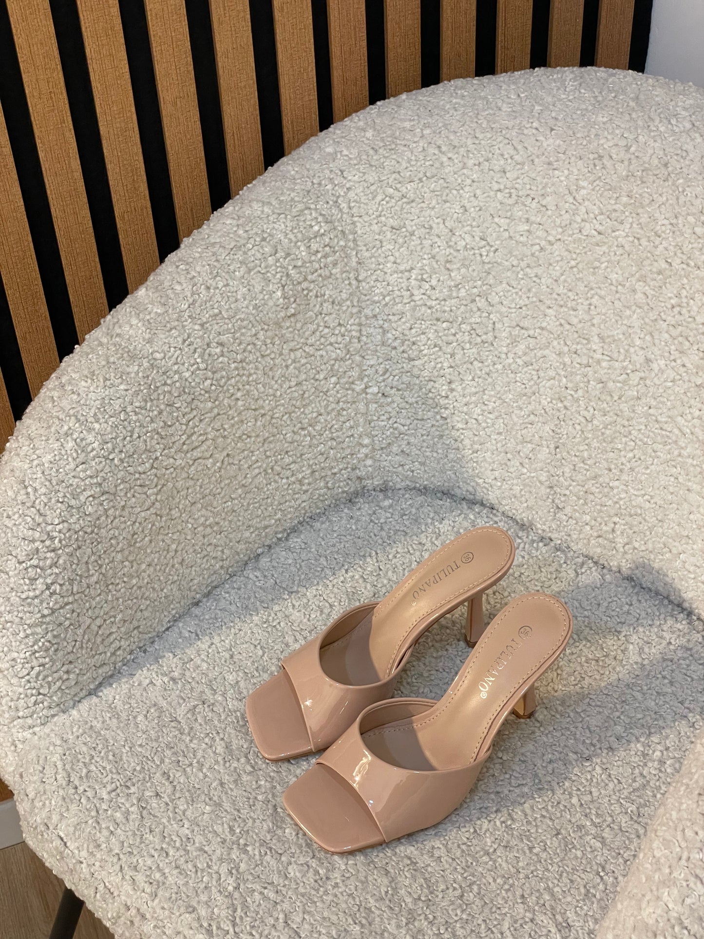 sandalo quadrato nude