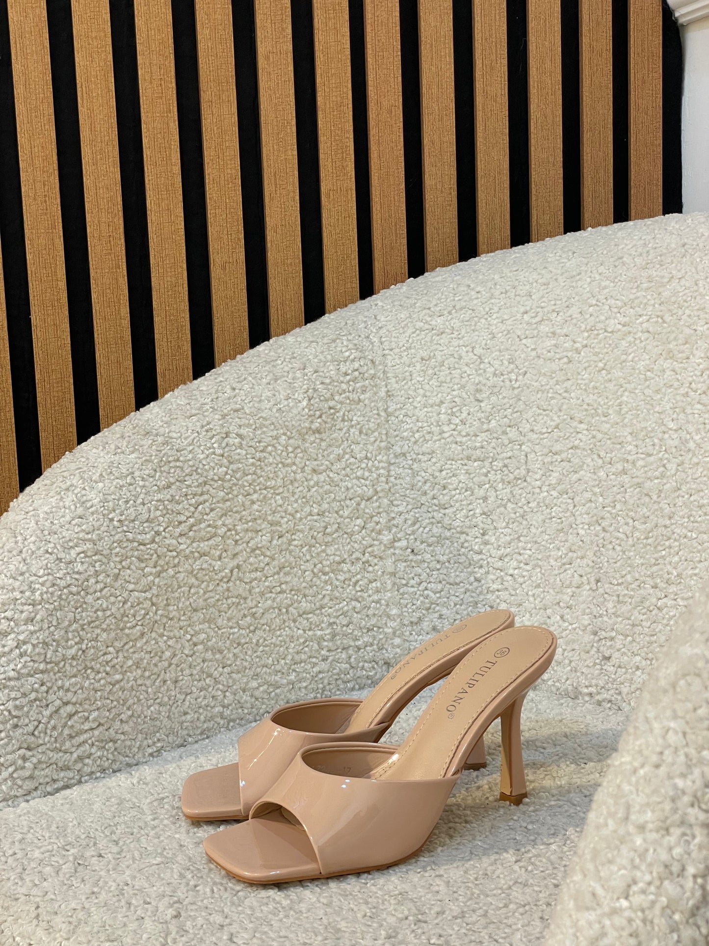sandalo quadrato nude
